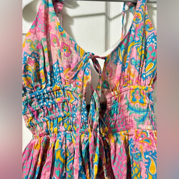 Extra Small Love the Label Eva Jumpsuit in Suri Pink Print - Picture 3 of 7